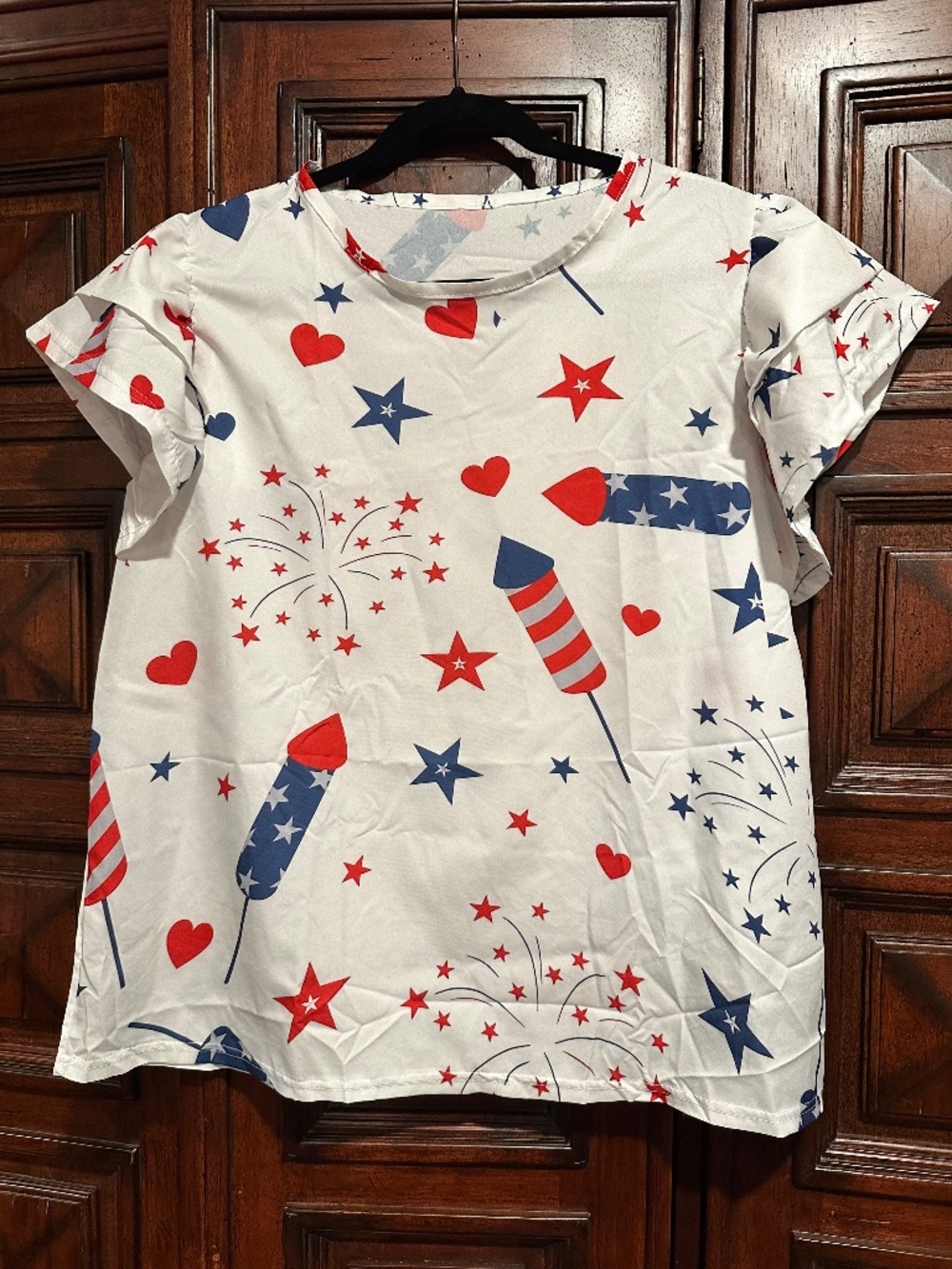 2XL Fourth of July FREEDOM FIREWORKS theme 4th summer RED WHITE BLUE top Parade